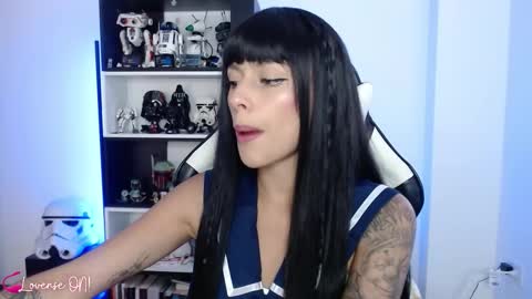 Snapshot of pinkcatlive chatting on 10-28-25, 08:33 Emily online show from 10-28-25, 08:33