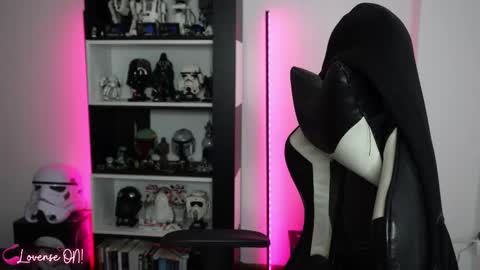 Emily online show from 12-17-25, 07:42