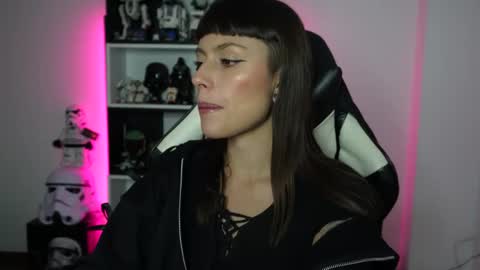 Emily online show from 04-18-26, 02:04