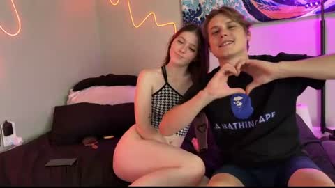 18 couple - come chat  online show from 07-22-26, 01:30