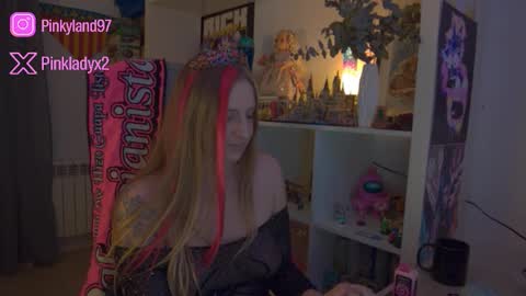 pinkladyx2 online show from 02-15-26, 11:45