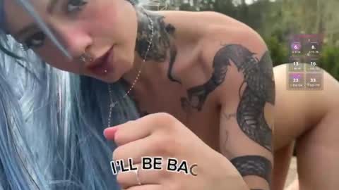 Snapshot of pinkloly69 chatting on 02-24-25, 06:04 LUISA online show from 02-24-25, 06:04