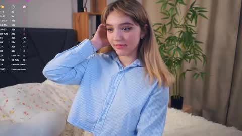 Snapshot of pinkncrazy chatting on 03-02-25, 03:13  HERES ALICE  WELCOME EVERYONE LOVENSE DOMI REACT TO YOUR TIPS LETS MAKE A GREAT SHOW TOGETHER  online show from 03-02-25, 03:13
