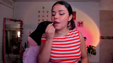 Snapshot of pinkpantherr_ chatting on 09-28-25, 07:19 Sarah .. online show from 09-28-25, 07:19