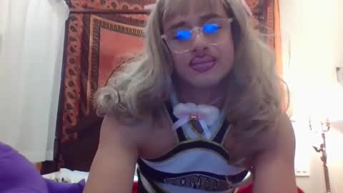 Snapshot of pinkpillbambi chatting on 12-12-24, 01:21 pinkpillbambi online show from 12-12-24, 01:21