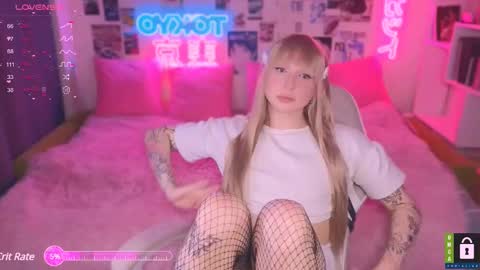 Snapshot of pinkvenom_ chatting on 02-25-25, 06:20 pinkvenom_ online show from 02-25-25, 06:20