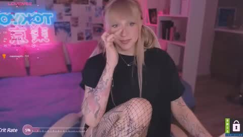 Snapshot of pinkvenom_ chatting on 03-04-25, 06:07 pinkvenom_ online show from 03-04-25, 06:07