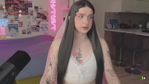 pinkvenom_ online show from 05-09-26, 06:40