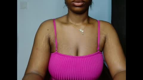 Snapshot of pinkxsugar chatting on 10-16-25, 08:48 pinkxsugar online show from 10-16-25, 08:48