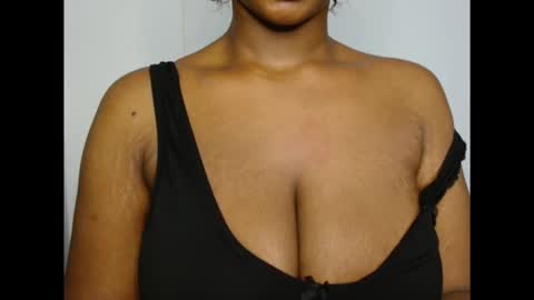 Snapshot of pinkxsugar chatting on 11-26-25, 10:22 pinkxsugar online show from 11-26-25, 10:22