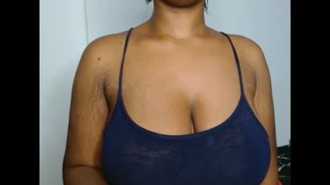 Snapshot of pinkxsugar chatting on 11-28-25, 09:28 pinkxsugar online show from 11-28-25, 09:28