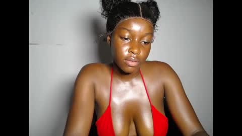 pinkykiki_247 online show from 11-21-25, 07:45