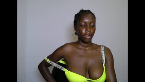 pinkykiki_247 online show from 03-31-26, 08:31