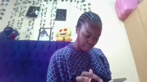 Snapshot of pinkysmiles chatting on 11-01-25, 09:33 Pinky online show from 11-01-25, 09:33