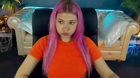 Snapshot of pinkytrix chatting on 05-11-26, 01:06 pinkytrix online show from 05-11-26, 01:06