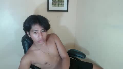 pinoy_fuckboyxxx online show from 04-27-26, 01:03