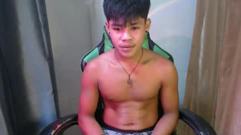 pinoy_shyboy69 online show from 04-11-26, 05:28