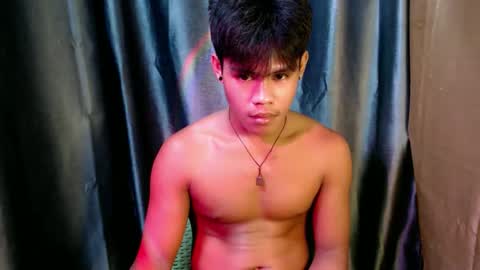 pinoy_shyboy69 online show from 04-27-26, 02:37
