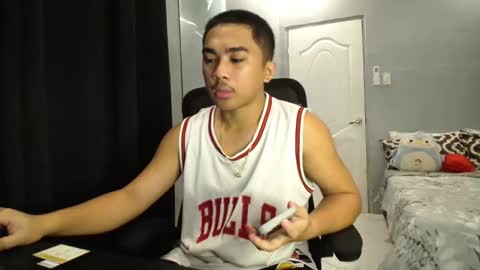 Snapshot of pinoyadriannexxx chatting on 10-14-25, 02:12 Adrianne online show from 10-14-25, 02:12