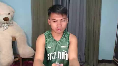 Snapshot of pinoycharmingboss20xx chatting on 02-04-25, 01:16 Donald online show from 02-04-25, 01:16