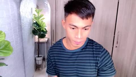 ethan online show from 10-06-25, 03:26