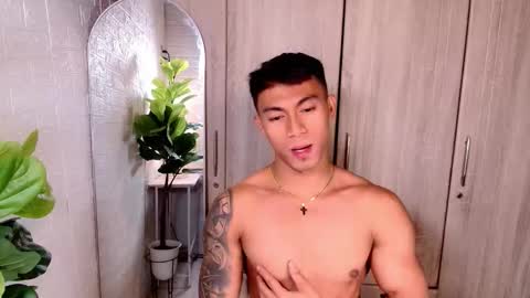 ethan online show from 11-04-25, 02:43