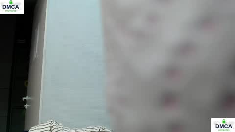 Snapshot of pion_s chatting on 05-31-26, 09:27 Bella online show from 05-31-26, 09:27