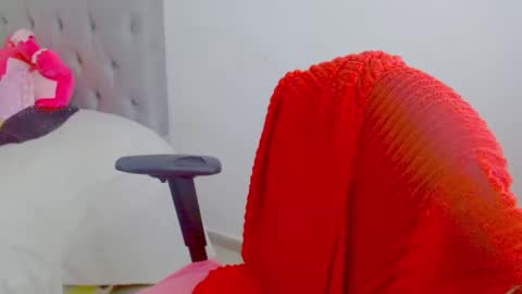 Snapshot of pipe_sexxx chatting on 10-16-25, 07:04 pipe_sexxx online show from 10-16-25, 07:04