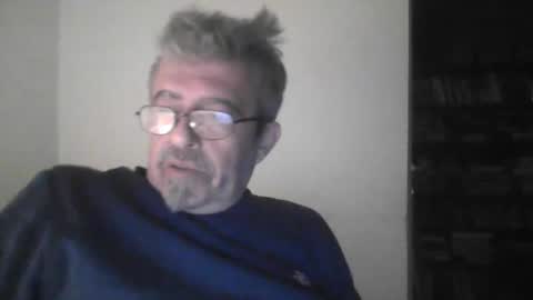 pipi2704 online show from 02-17-25, 05:36