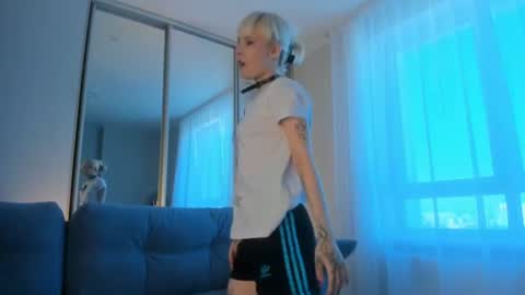 pipipewpewpipiu online show from 07-05-26, 12:23
