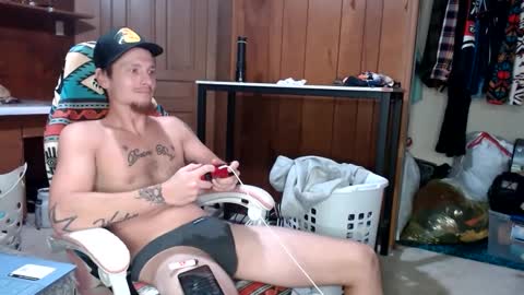 Snapshot of pippylongdickin chatting on 10-10-25, 01:59 pippylongdickin online show from 10-10-25, 01:59