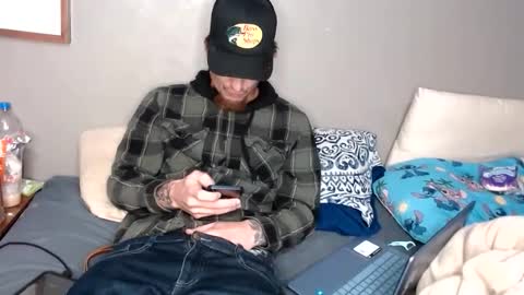 Snapshot of pippylongdickin chatting on 10-19-25, 01:12 pippylongdickin online show from 10-19-25, 01:12
