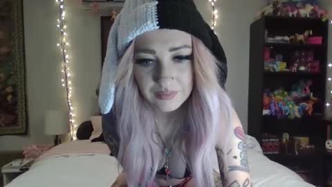 Snapshot of pirateprincessx chatting on 01-16-26, 03:10 pirateprincessx online show from 01-16-26, 03:10