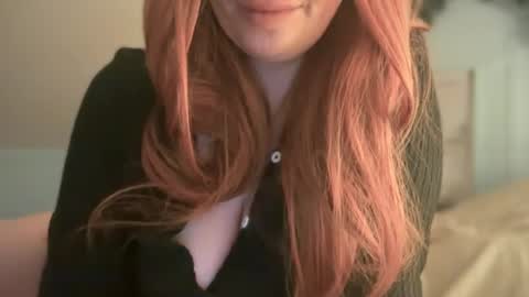 Snapshot of pirdybirdyxo chatting on 10-08-25, 12:30 pirdybirdyxo online show from 10-08-25, 12:30