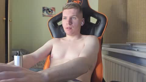 Pierre online show from 12-16-24, 07:43