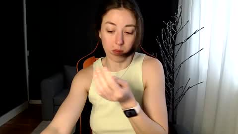 piscesgirl06 online show from 02-17-25, 05:58