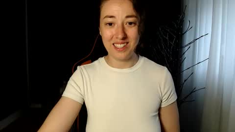Snapshot of piscesgirl06 chatting on 05-28-26, 03:26 piscesgirl06 online show from 05-28-26, 03:26
