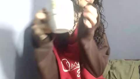 Snapshot of piscis_dreams chatting on 03-10-25, 11:32 PiscisDreams online show from 03-10-25, 11:32