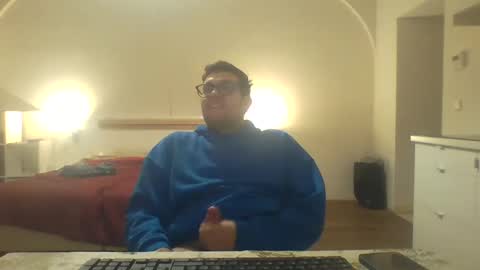 Snapshot of pisellatore96 chatting on 12-01-24, 05:02 Pisellatore96 online show from 12-01-24, 05:02