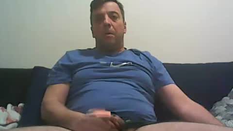 Snapshot of pislezg1 chatting on 02-15-26, 01:24 pislezg1 online show from 02-15-26, 01:24