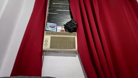 pito1995 online show from 10-28-25, 08:07