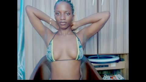 Ella online show from 07-06-26, 10:34