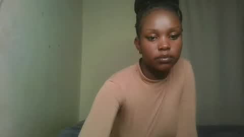 Snapshot of pixie_roman chatting on 12-05-24, 04:23 Majesty online show from 12-05-24, 04:23