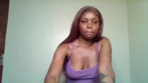 Snapshot of pixie_roman chatting on 10-03-25, 09:39 Majesty online show from 10-03-25, 09:39