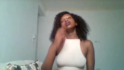 Majesty online show from 11-10-25, 03:27