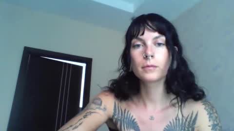 Snapshot of pixiecatfairy chatting on 03-05-26, 08:32 pixiecatfairy online show from 03-05-26, 08:32