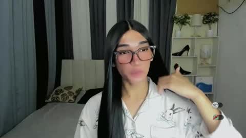 pixiedoll_ online show from 02-26-26, 07:18