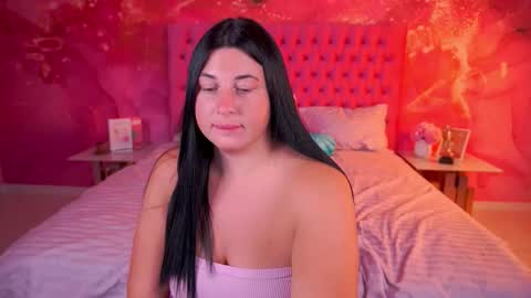 Snapshot of pixiehott chatting on 09-18-25, 10:23 pixiehott online show from 09-18-25, 10:23