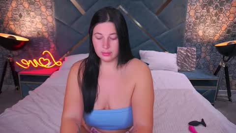 Snapshot of pixiehott chatting on 10-23-25, 02:22 pixiehott online show from 10-23-25, 02:22