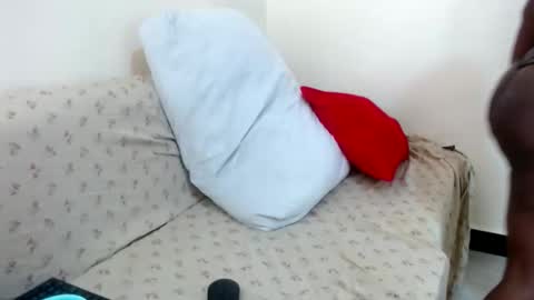 pixietease1 online show from 10-12-25, 12:42